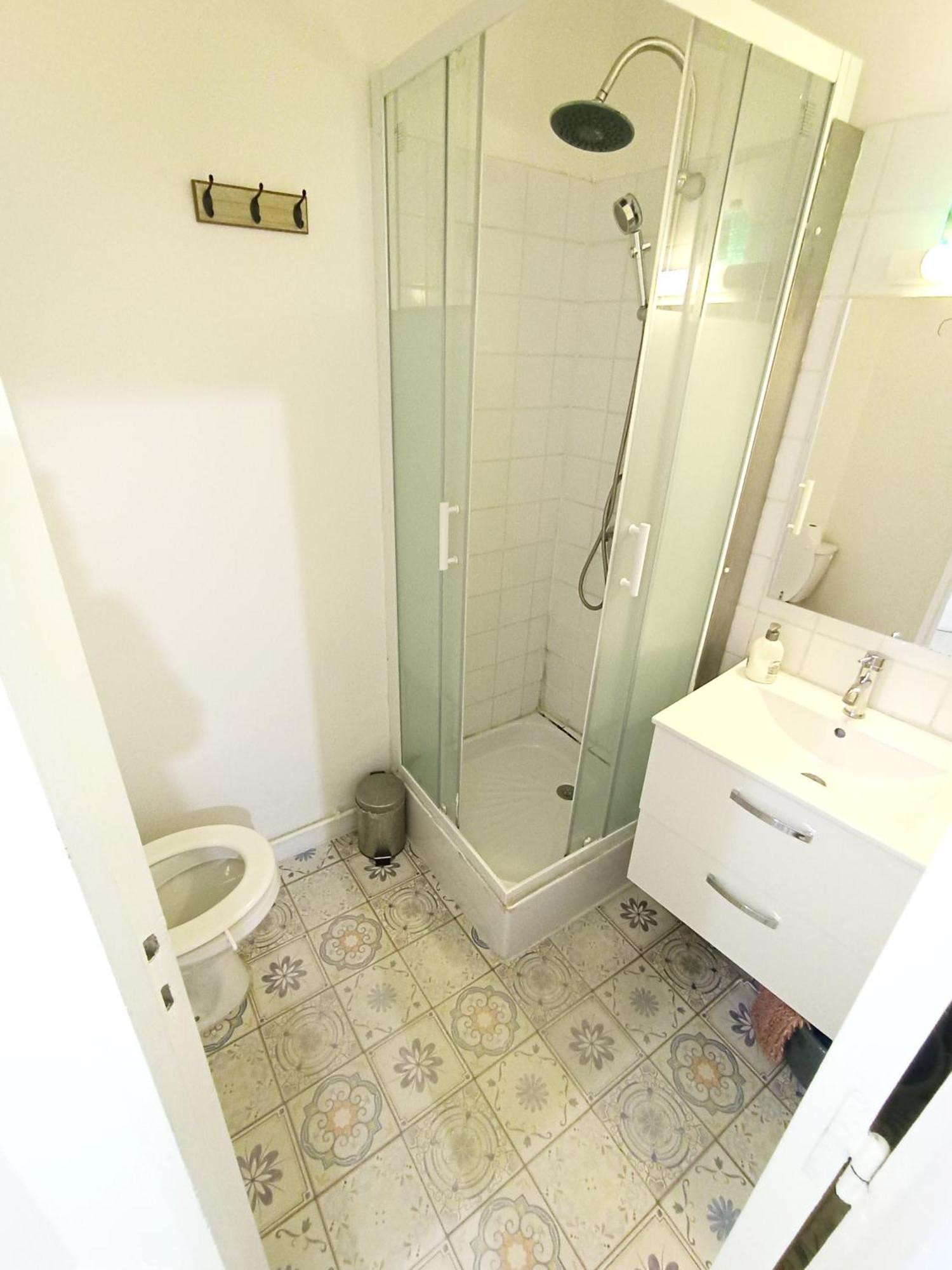 Le Bon Proche Centre-ville Apartment Roanne